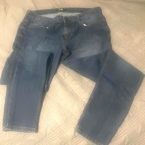 Mens Only worn a few times in excellent like new condition